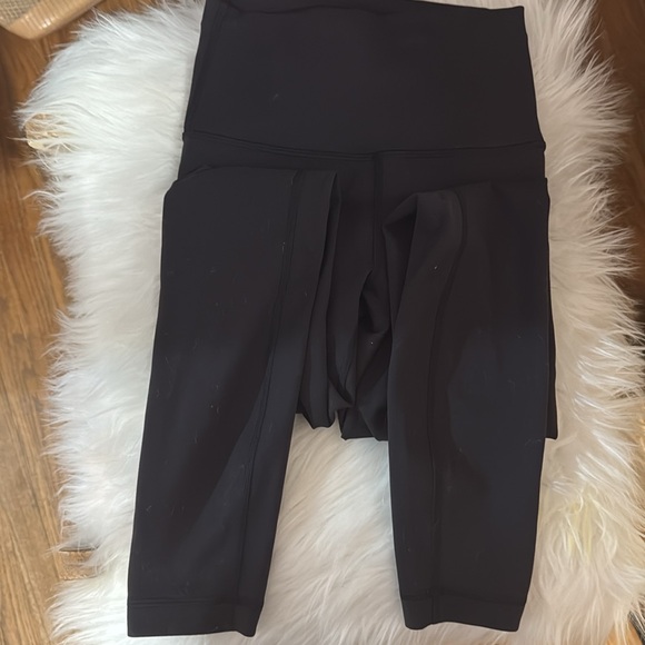 New lululemon pants - Picture 2 of 2